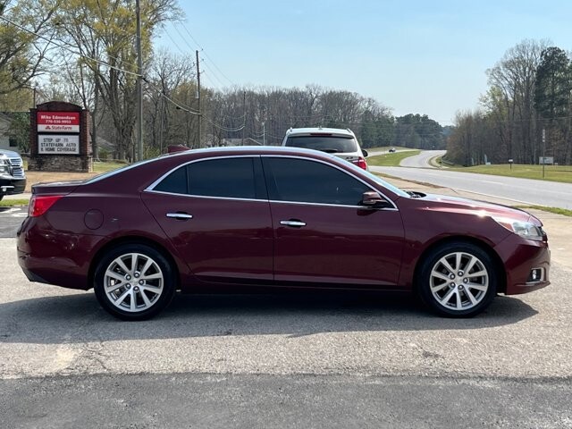 2015 Chevrolet Malibu in Flowery Branch, GA 30542 - 18121546 4