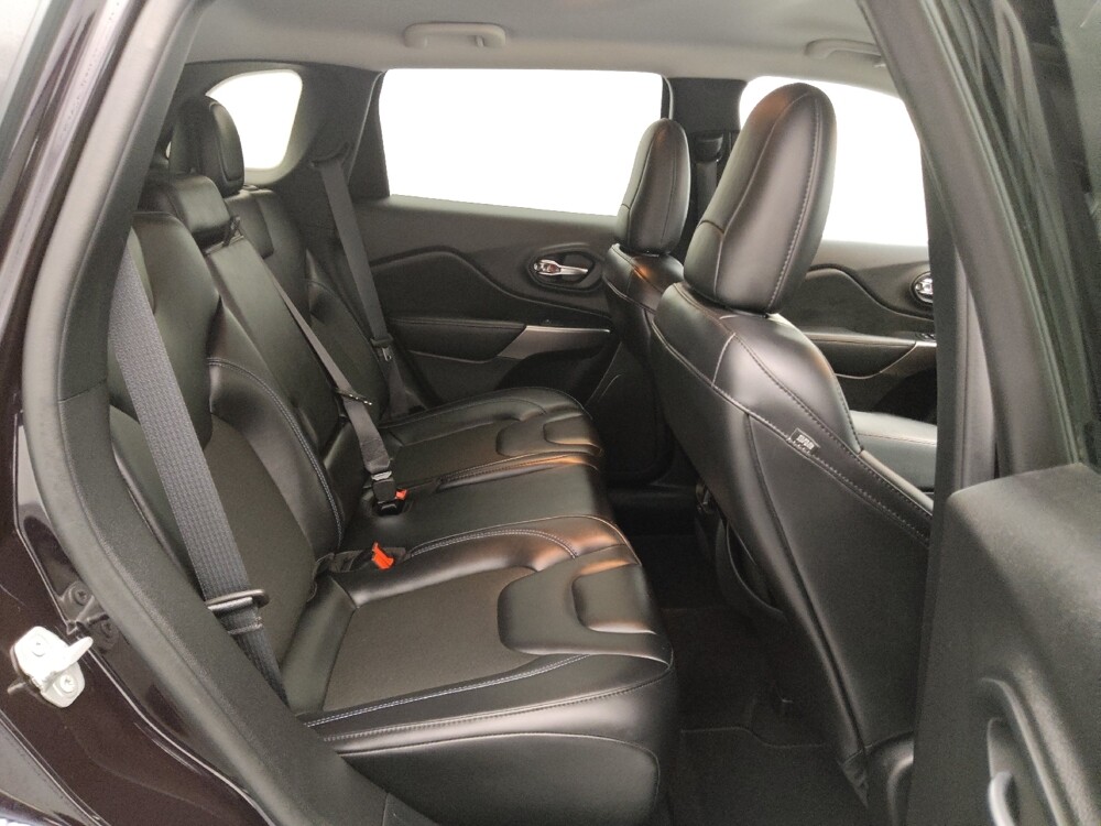 2021 Jeep Cherokee in St. Louis, MO 63136 - 18121553 19