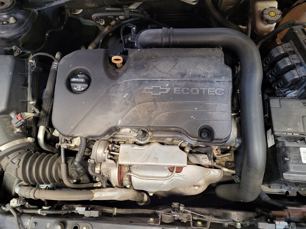 2017 Chevrolet Malibu in Fresno, CA 93726 - 18121554 30