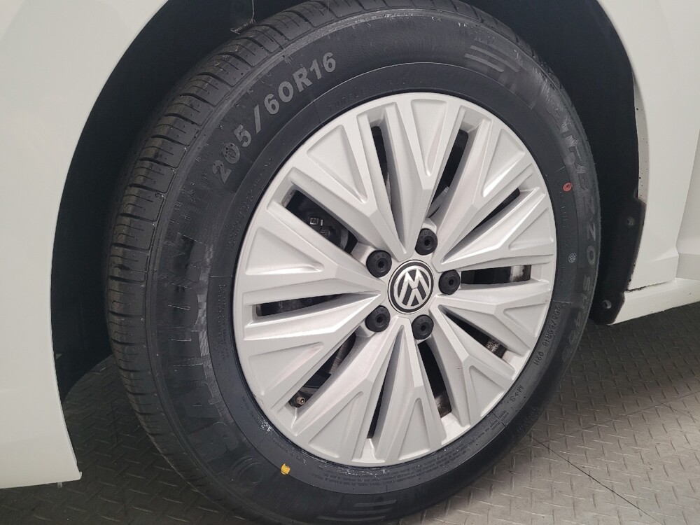 2019 Volkswagen Jetta in Montclair, CA 91763 - 18121557 31