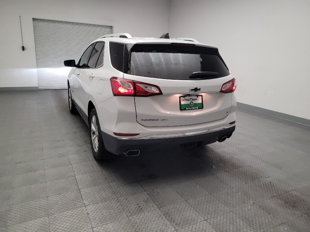 2018 Chevrolet Equinox in Sacramento, CA 95821 - 18121561 6