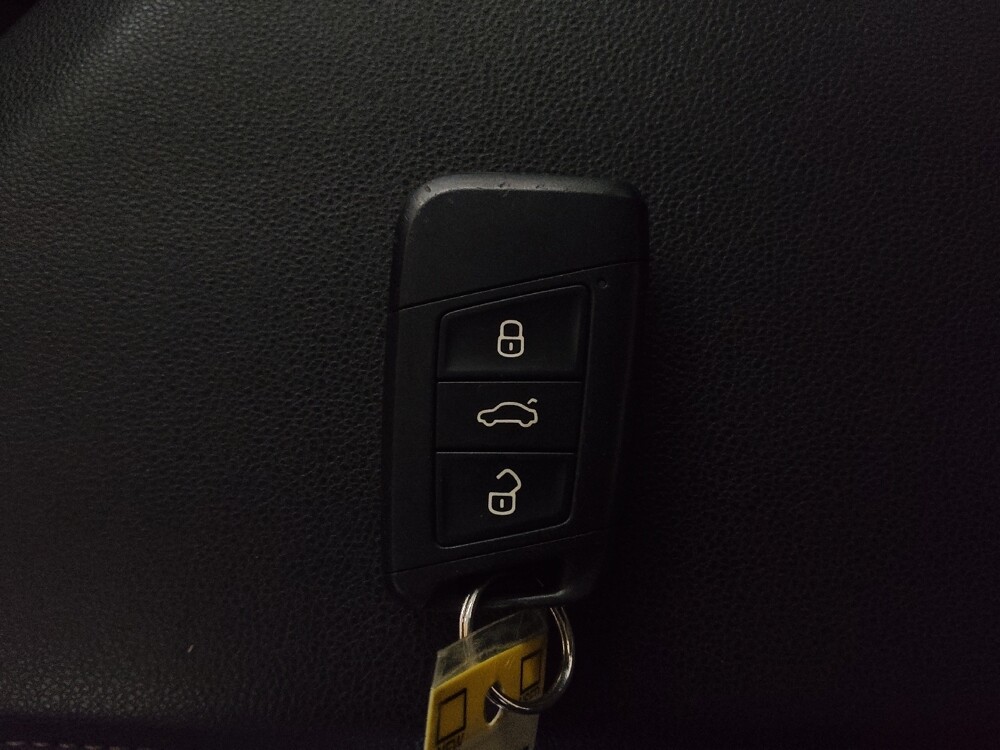 2019 Volkswagen Jetta in Pelham, AL 35124 - 18121569 32