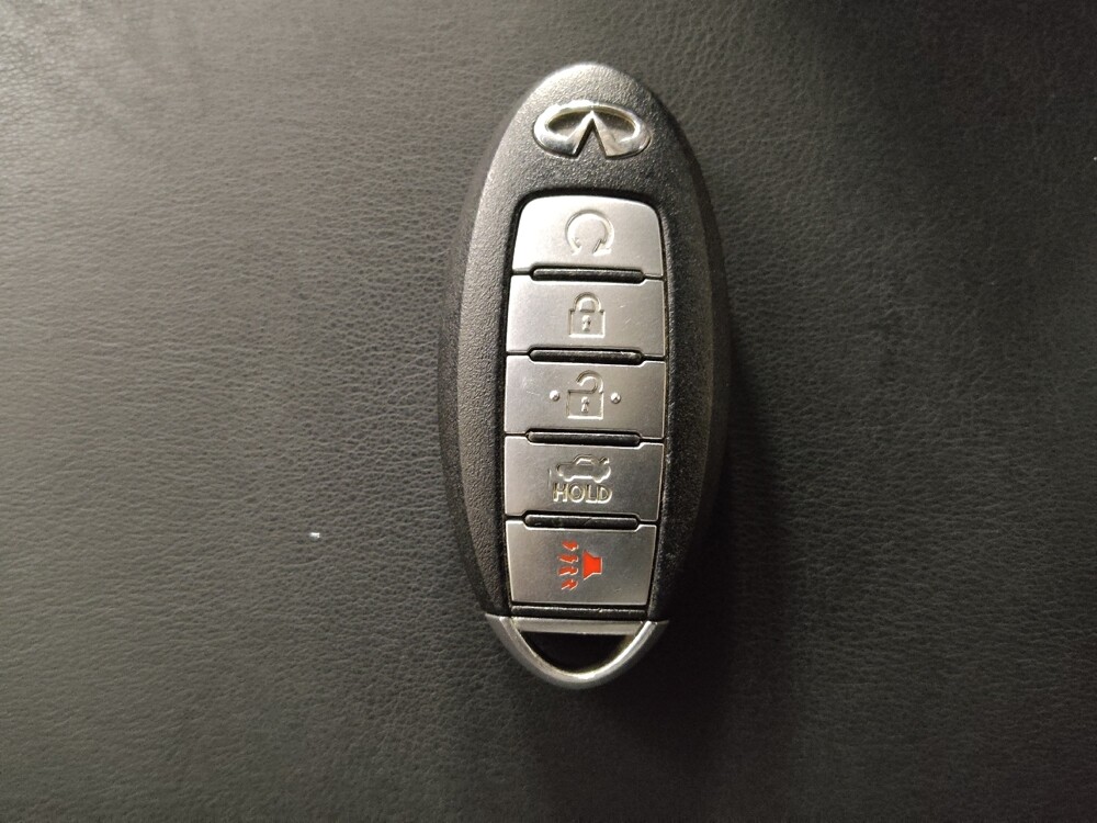 2017 INFINITI Q60 in Athens, GA 30606 - 18121570 32