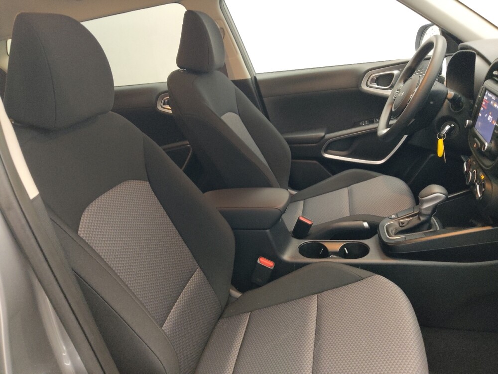 2025 Kia Soul in Macon, GA 31210 - 18121575 21