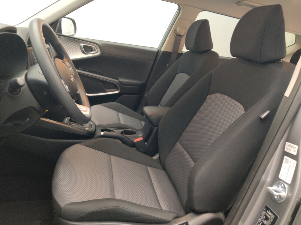 2025 Kia Soul in Macon, GA 31210 - 18121575 17