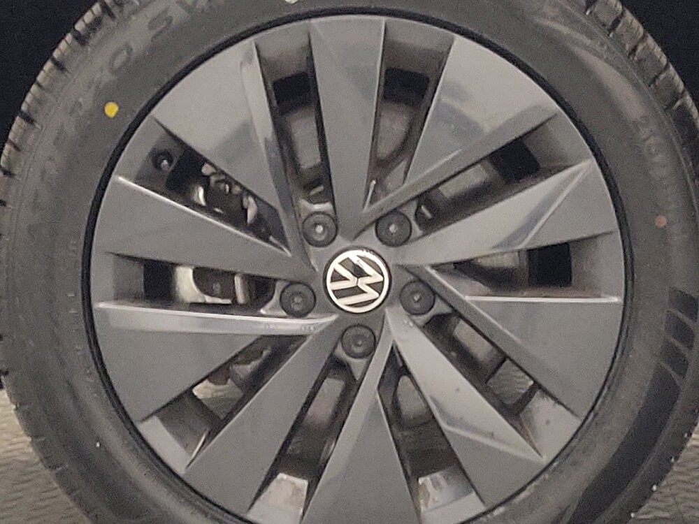 2022 Volkswagen Taos in Fort Worth, TX 76116 - 18121588 31