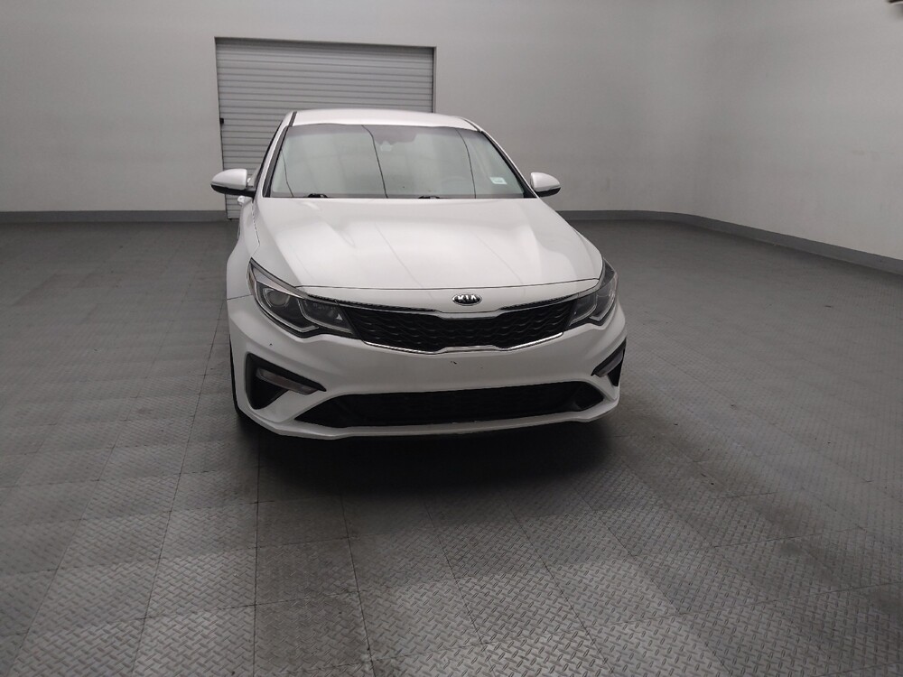 2020 Kia Optima in Fort Worth, TX 76116 - 18121593 14