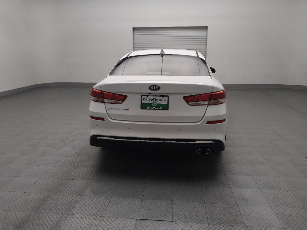 2020 Kia Optima in Fort Worth, TX 76116 - 18121593 7