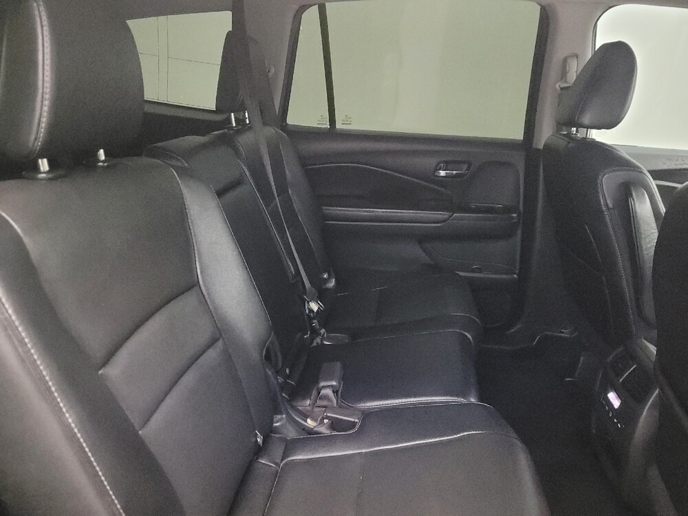 2017 Honda Pilot in Phoenix, AZ 85015 - 18121595 19