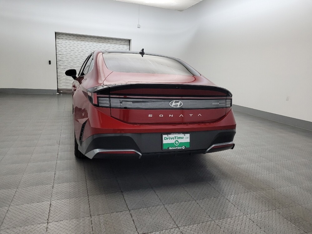 2024 Hyundai Sonata in Phoenix, AZ 85015 - 18121598 6