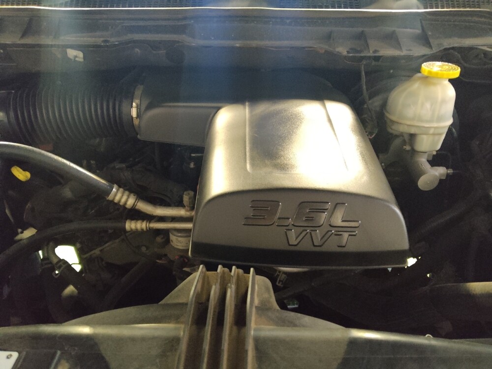 2019 RAM 1500 in Glendale, AZ 85301 - 18121600 30