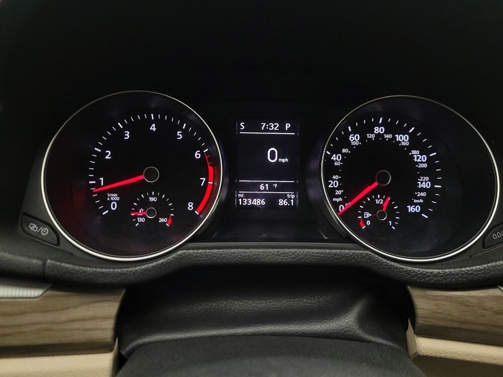 2016 Volkswagen Passat in Glendale, AZ 85301 - 18121602 23