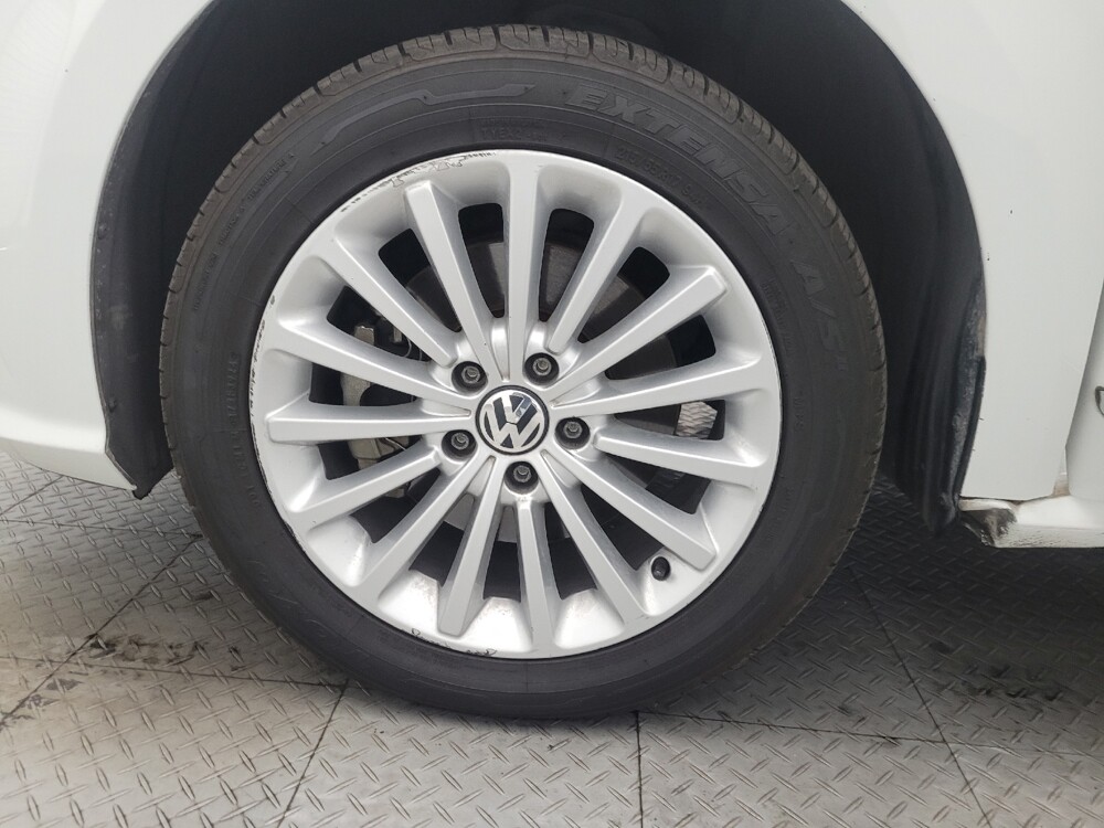 2016 Volkswagen Passat in Glendale, AZ 85301 - 18121602 31