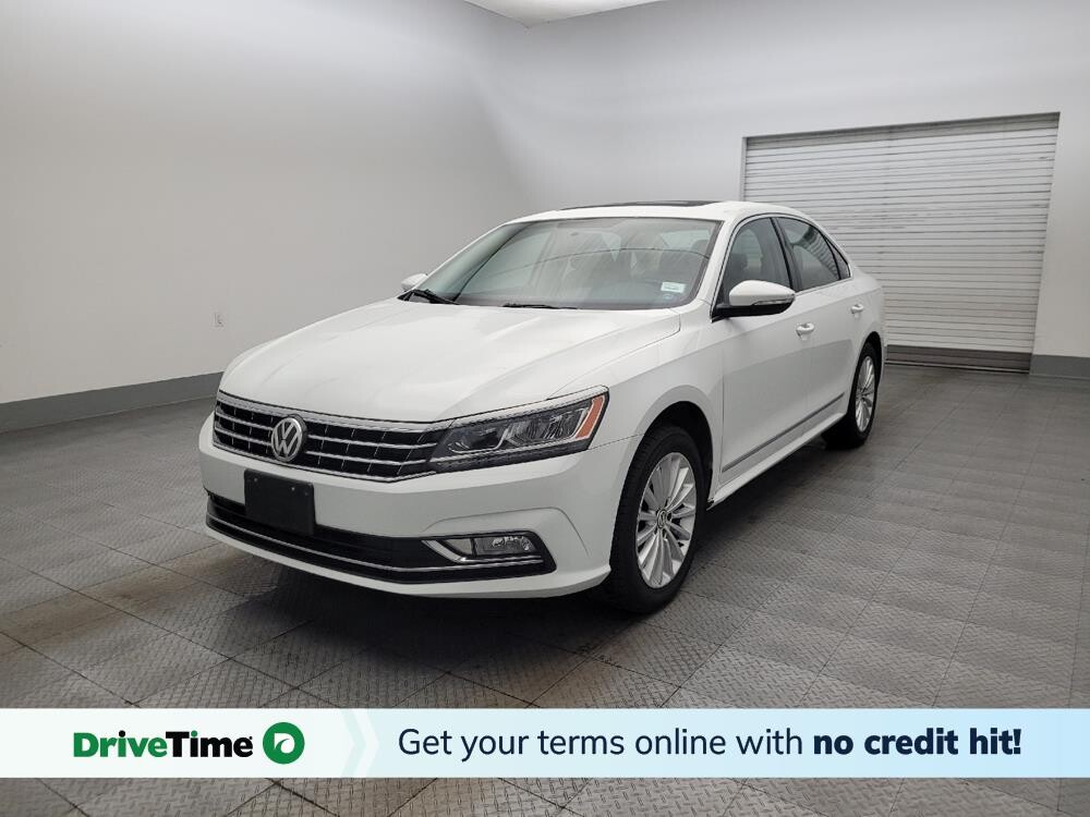 2016 Volkswagen Passat in Glendale, AZ 85301 - 18121602