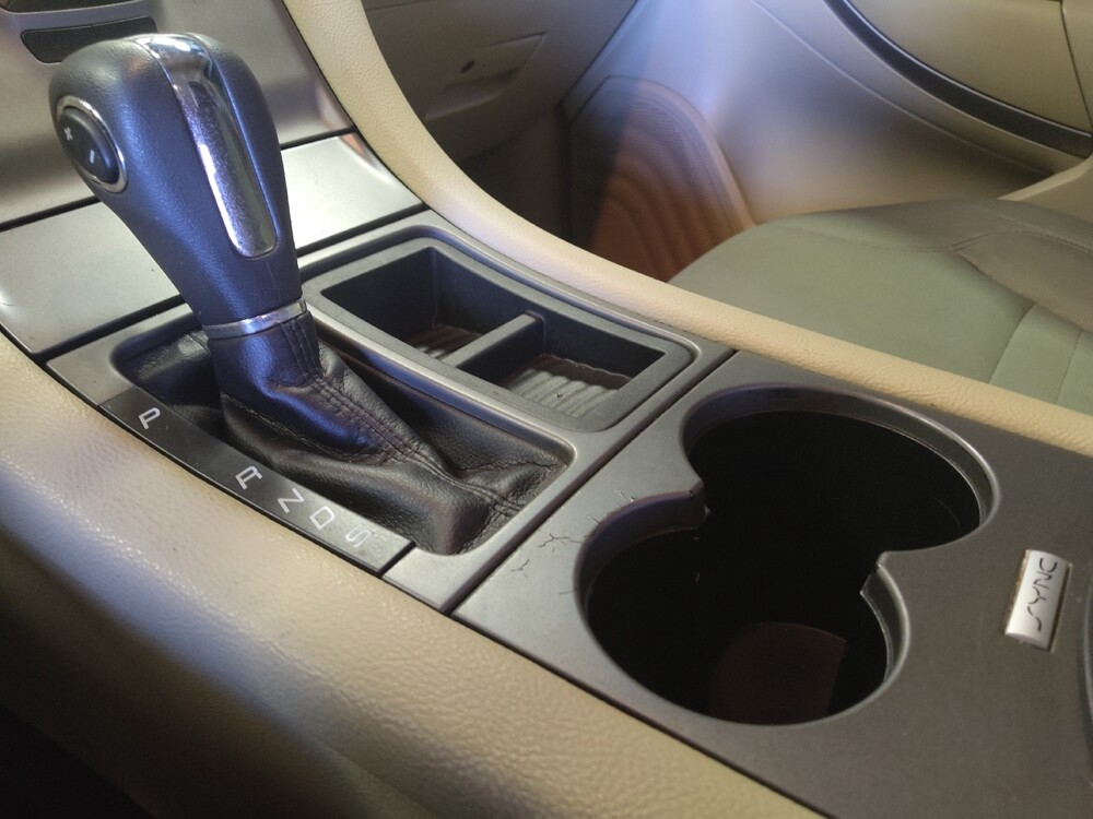 2016 Ford Taurus in Tucson, AZ 85705 - 18121603 26