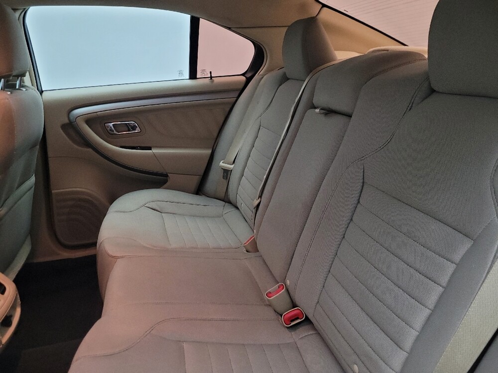 2016 Ford Taurus in Tucson, AZ 85705 - 18121603 18