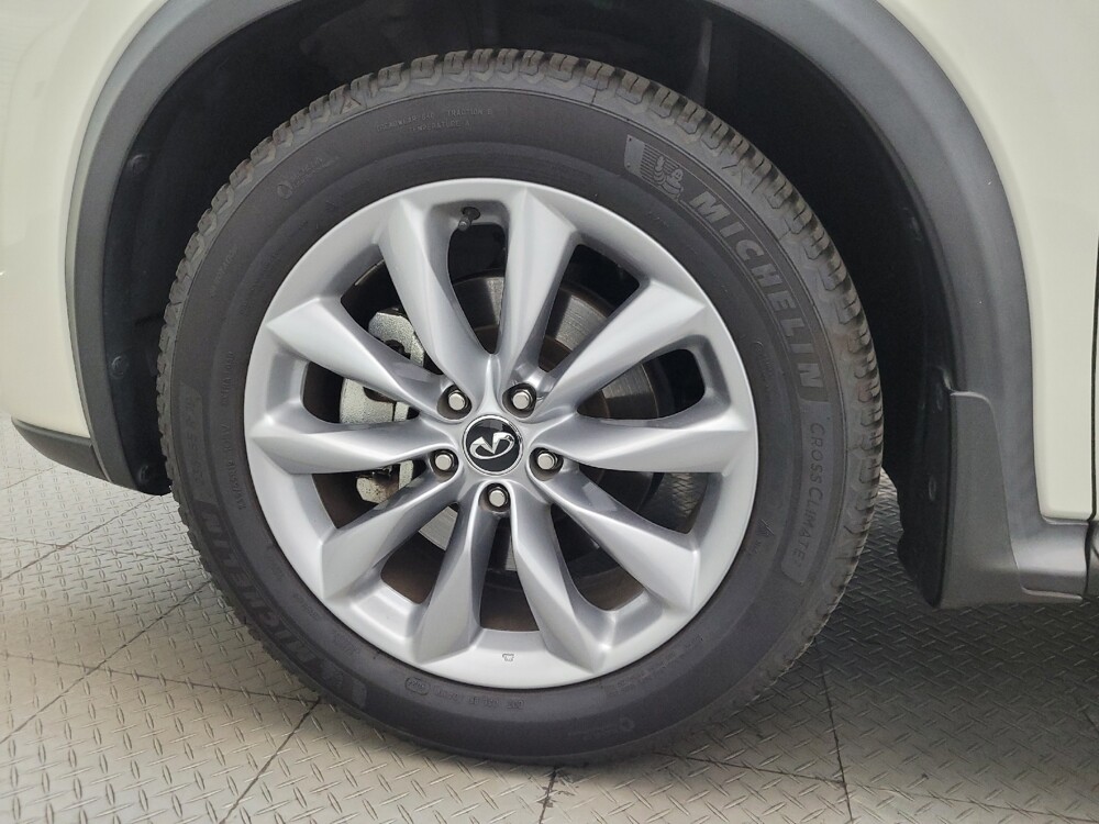 2019 INFINITI QX50 in Glendale, AZ 85301 - 18121606 31