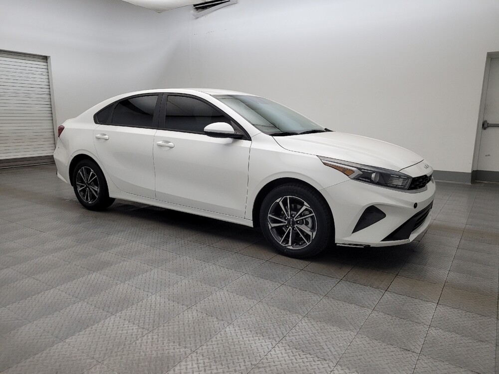 2022 Kia Forte in Phoenix, AZ 85022 - 18121609 11