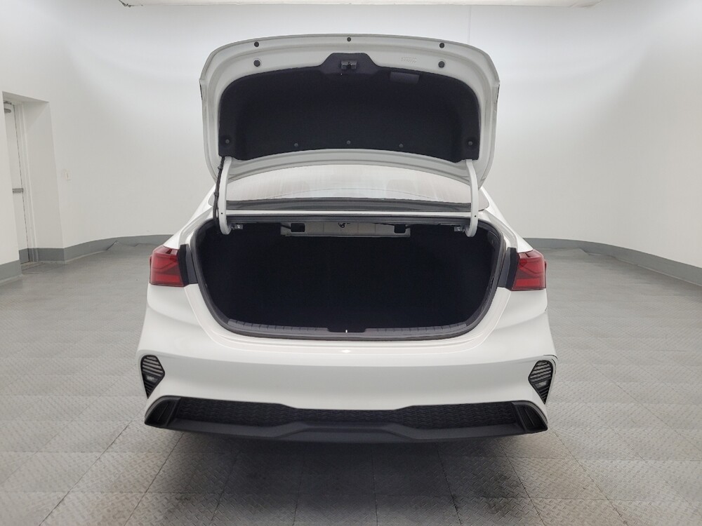 2022 Kia Forte in Phoenix, AZ 85022 - 18121609 29