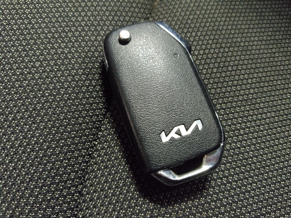 2022 Kia Forte in Phoenix, AZ 85022 - 18121609 32