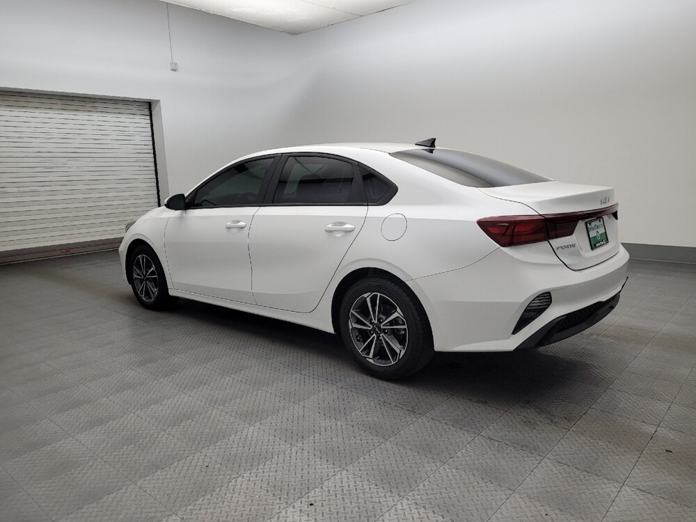 2022 Kia Forte in Phoenix, AZ 85022 - 18121609 3