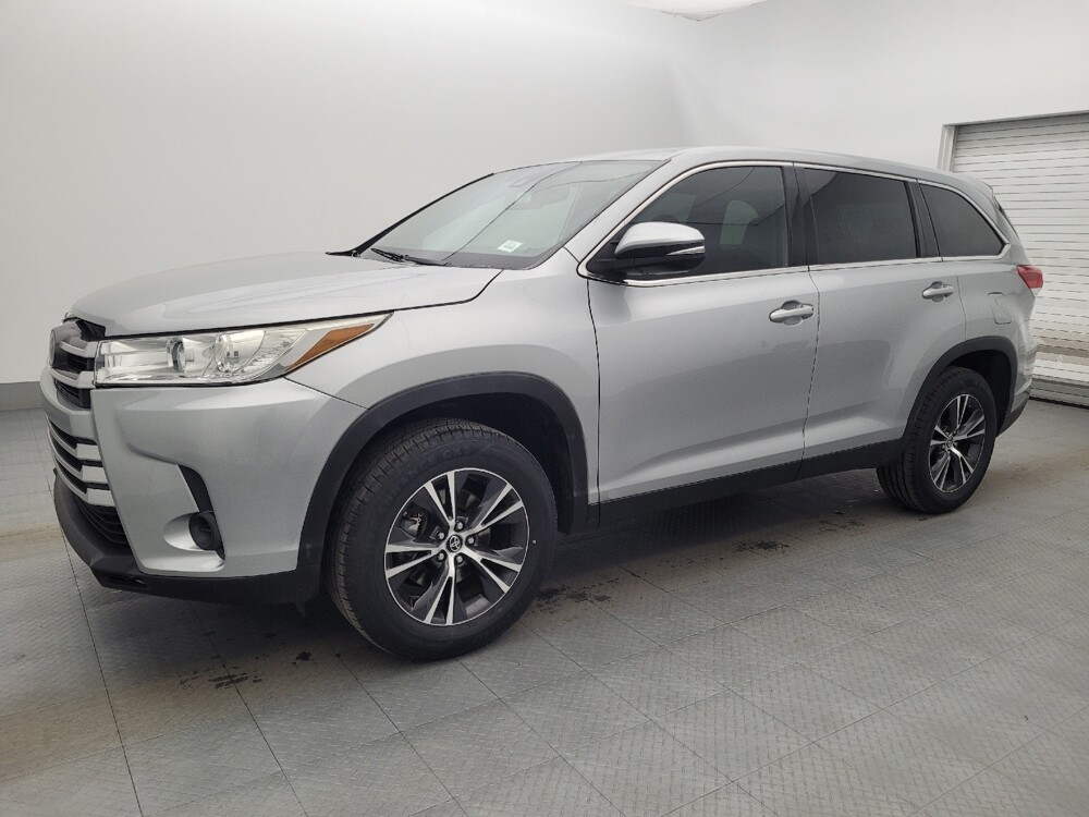 2019 Toyota Highlander in Lakeland, FL 33815 - 18121612 2