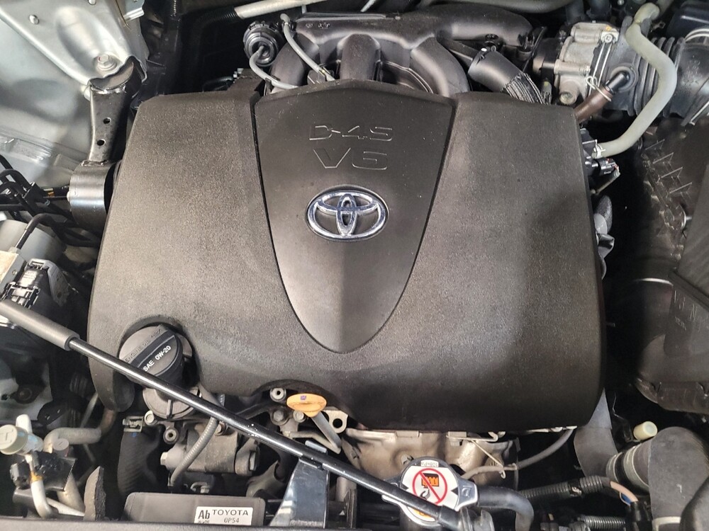 2019 Toyota Highlander in Lakeland, FL 33815 - 18121612 30