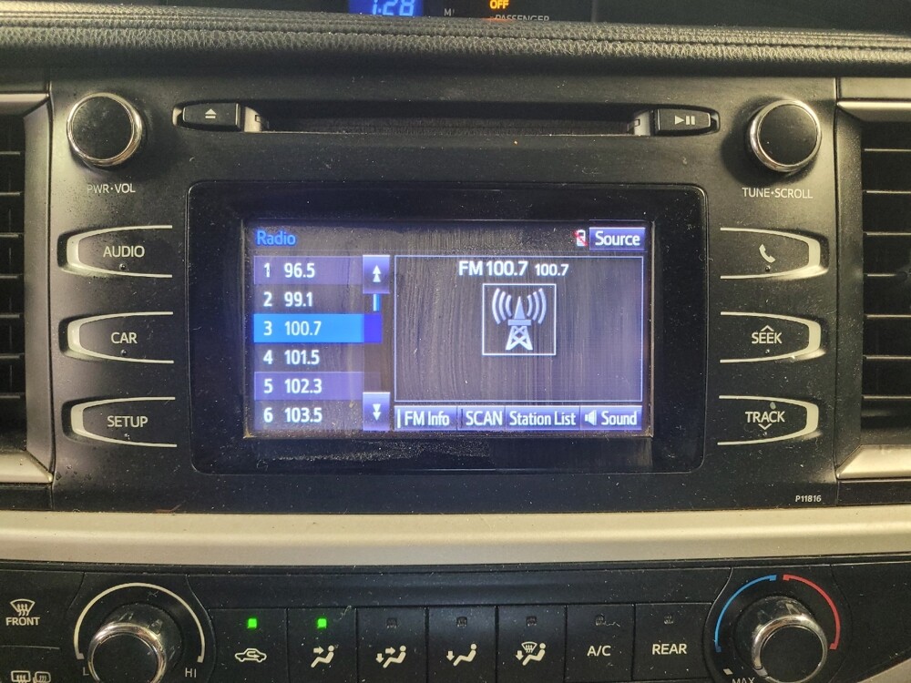 2019 Toyota Highlander in Lakeland, FL 33815 - 18121612 25