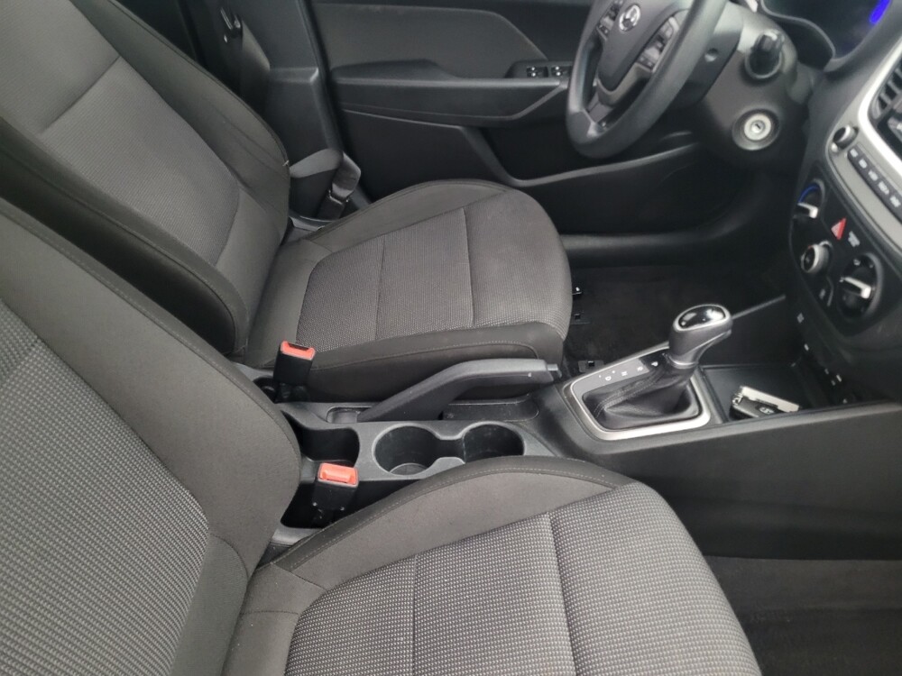 2020 Hyundai Accent in Lakeland, FL 33815 - 18121613 21