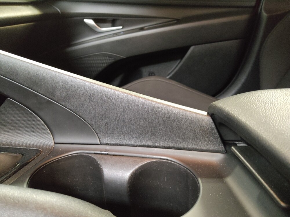 2023 Hyundai Elantra in Clearwater, FL 33764 - 18121614 26