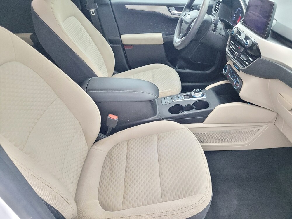 2020 Ford Escape in Lakeland, FL 33815 - 18121615 21