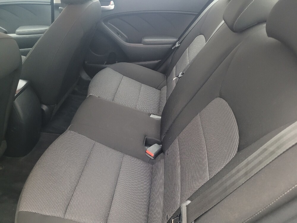 2018 Kia Forte in Lakeland, FL 33815 - 18121617 18