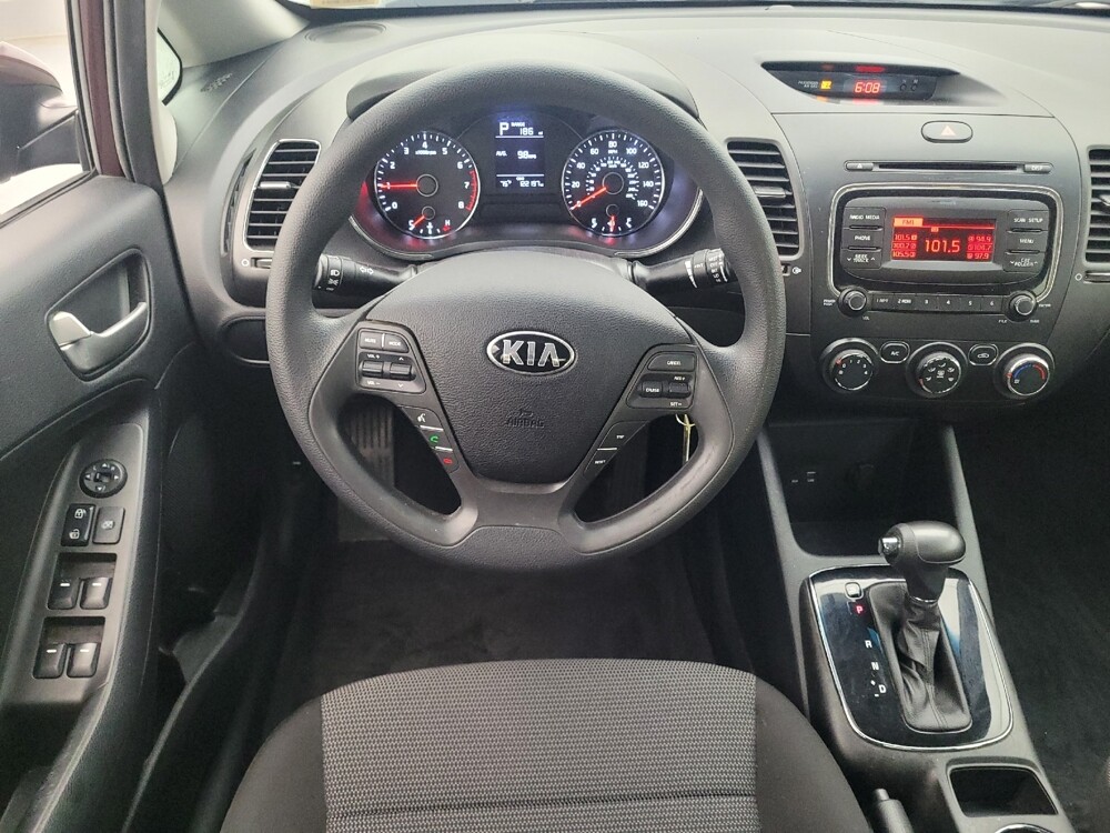 2018 Kia Forte in Lakeland, FL 33815 - 18121617 22