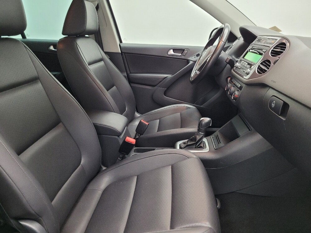 2014 Volkswagen Tiguan in Las Vegas, NV 89102 - 18121618 21