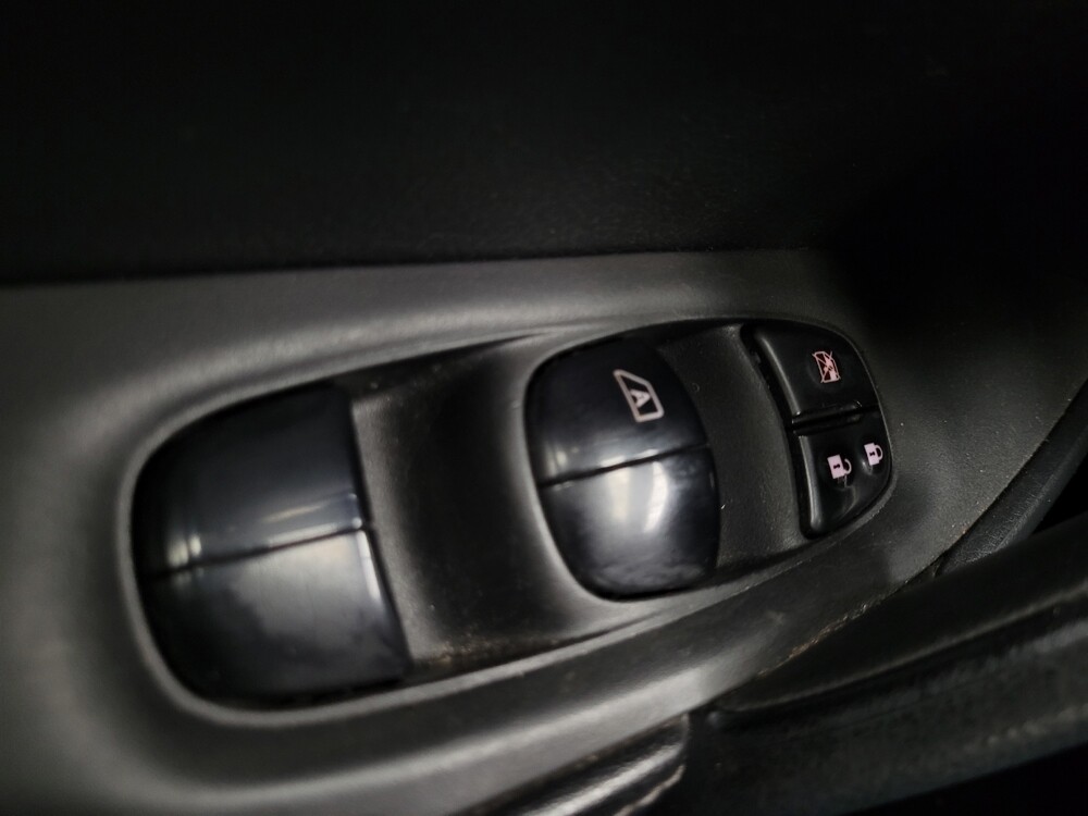 2021 Nissan Rogue Sport in Las Vegas, NV 89102 - 18121620 27