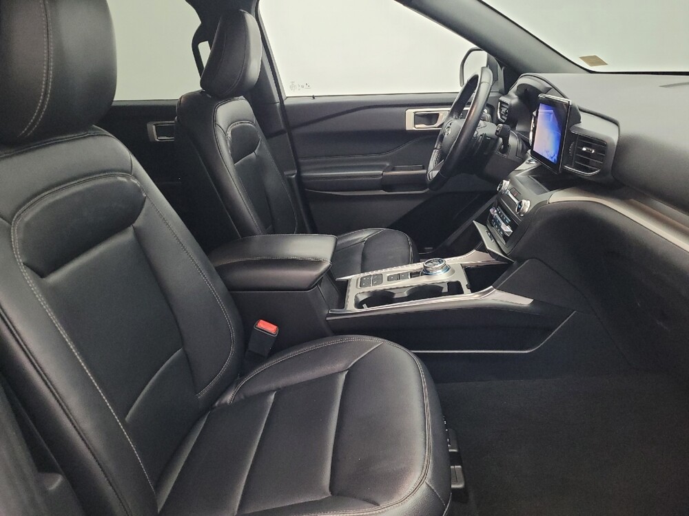 2020 Ford Explorer in Hialeah, FL 33014 - 18121627 21