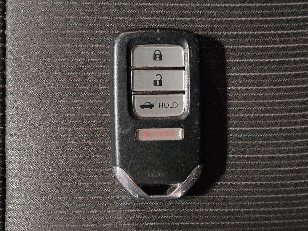 2021 Honda Accord in Hialeah, FL 33014 - 18121628 32