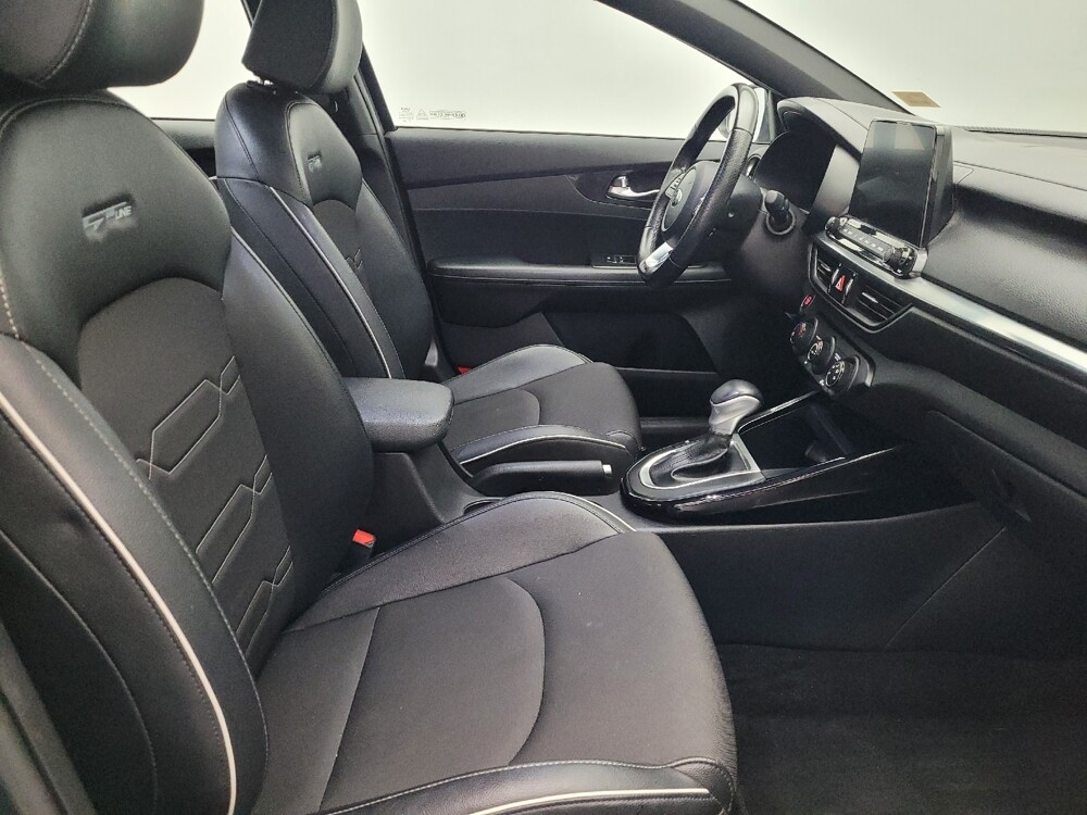 2021 Kia Forte in Lauderdale Lakes, FL 33313 - 18121630 21