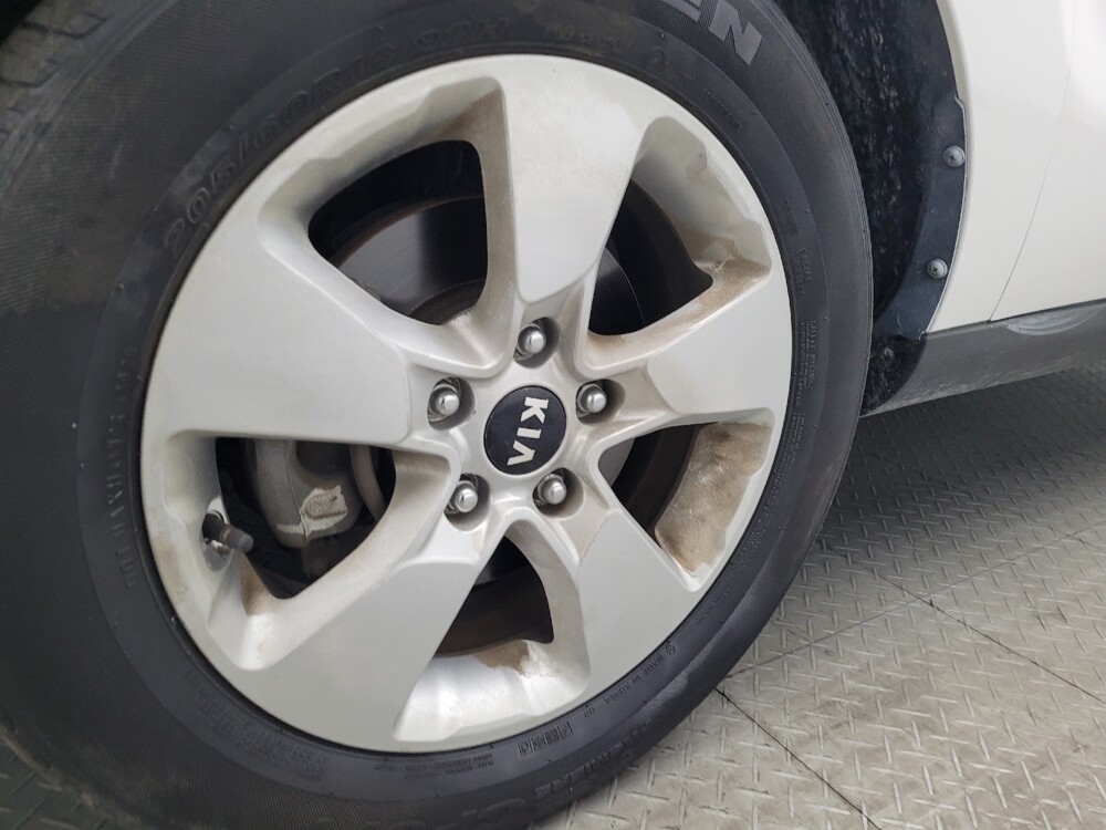 2017 Kia Soul in Lauderdale Lakes, FL 33313 - 18121631 31