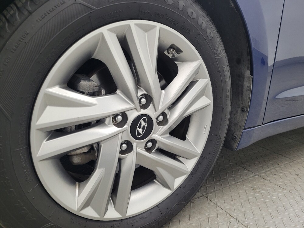 2020 Hyundai Elantra in Knoxville, TN 37923 - 18121634 31