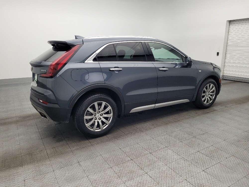 2019 Cadillac XT4 in Hialeah, FL 33014 - 18121635 10