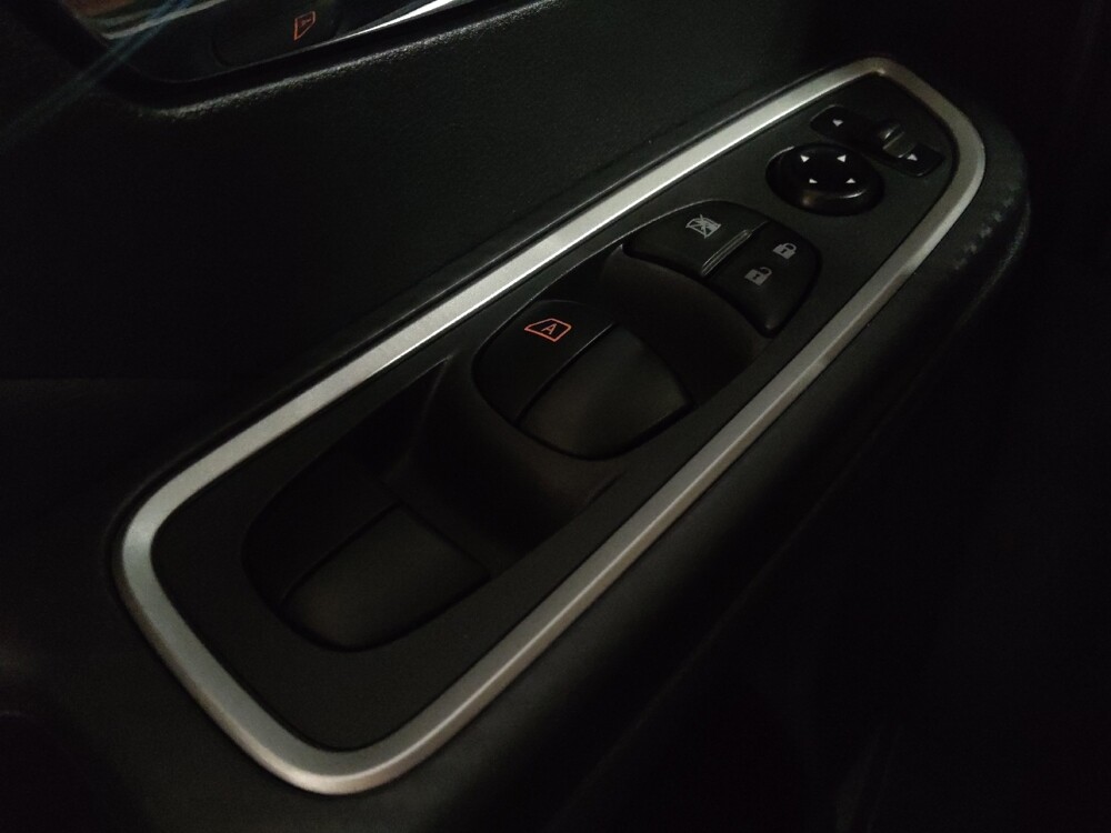 2025 Nissan Versa in Lauderdale Lakes, FL 33313 - 18121637 27