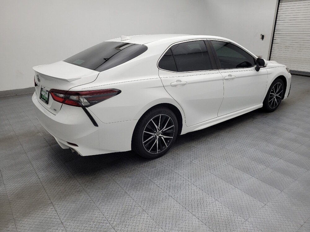 2021 Toyota Camry in Charleston, SC 29414 - 18121642 10