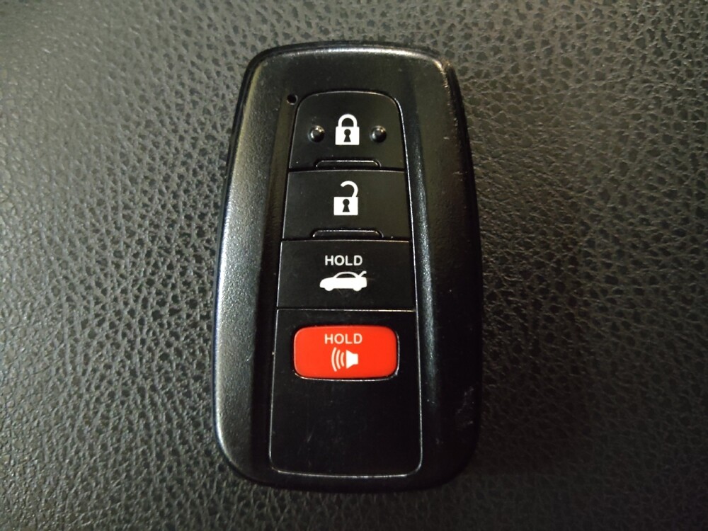 2021 Toyota Camry in Charleston, SC 29414 - 18121642 32