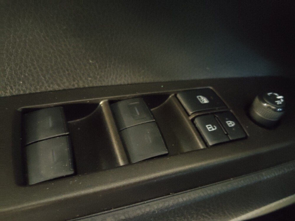 2021 Toyota Camry in Charleston, SC 29414 - 18121642 27