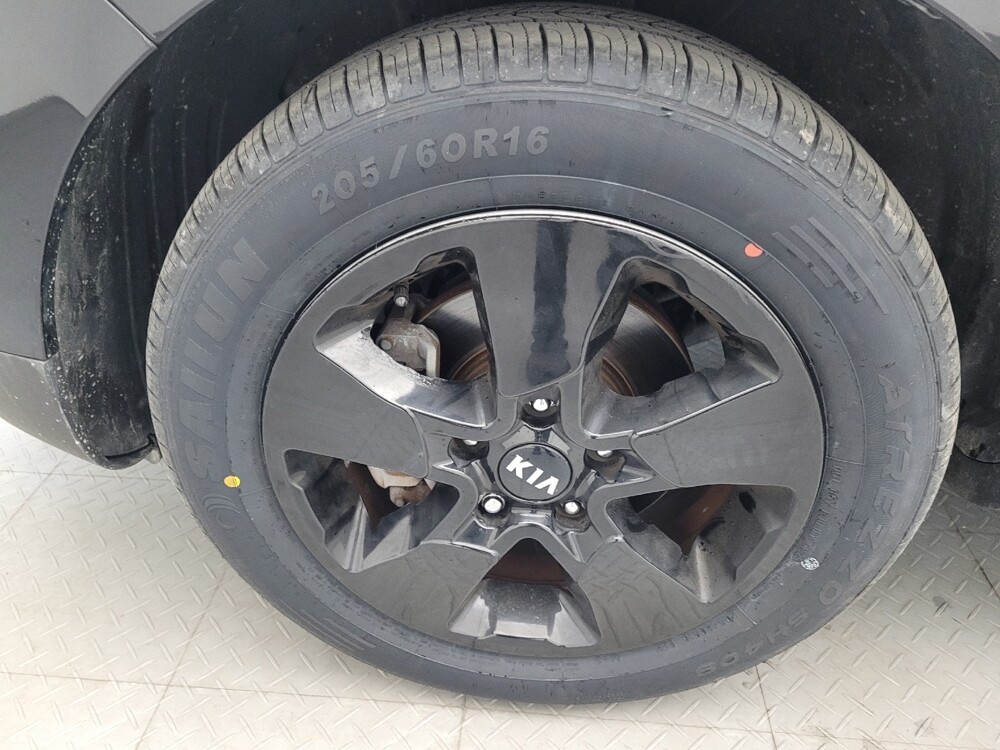 2019 Kia Soul in Charlotte, NC 28213 - 18121643 31