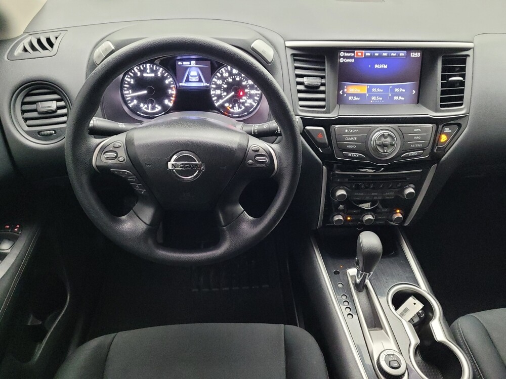 2017 Nissan Pathfinder in Greensboro, NC 27407 - 18121644 22