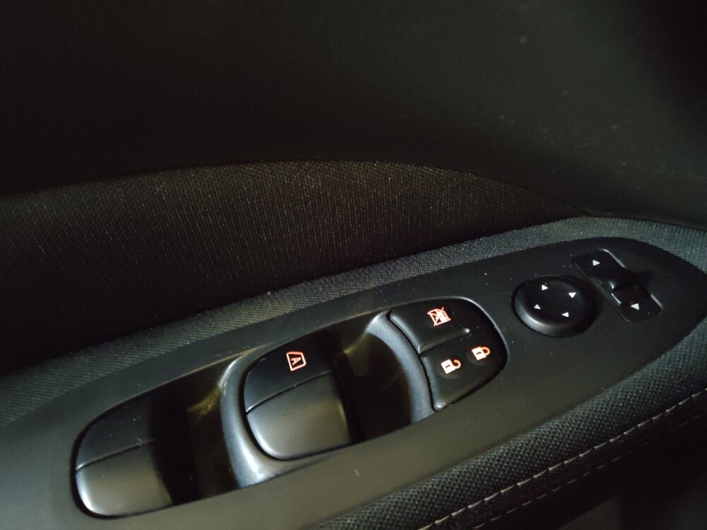 2017 Nissan Pathfinder in Greensboro, NC 27407 - 18121644 27