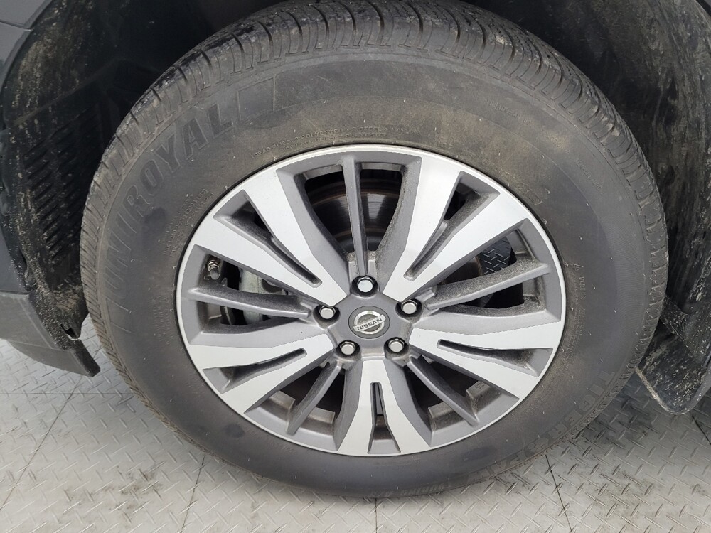 2017 Nissan Pathfinder in Greensboro, NC 27407 - 18121644 31