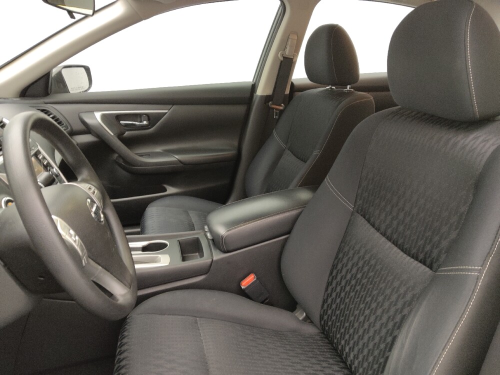 2018 Nissan Altima in Greenville, SC 29607 - 18121648 17
